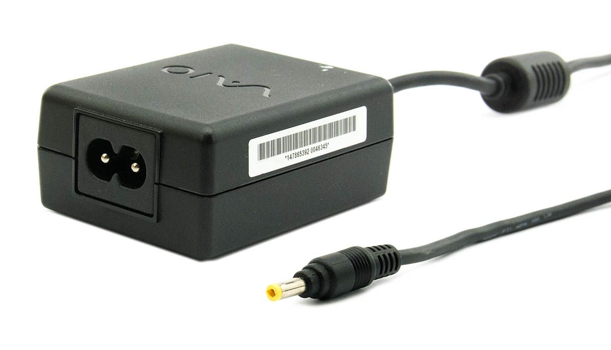 Sony VGP-AC5V1 ADP-15KH 5.2V 2.9A Power Adapter Grade A