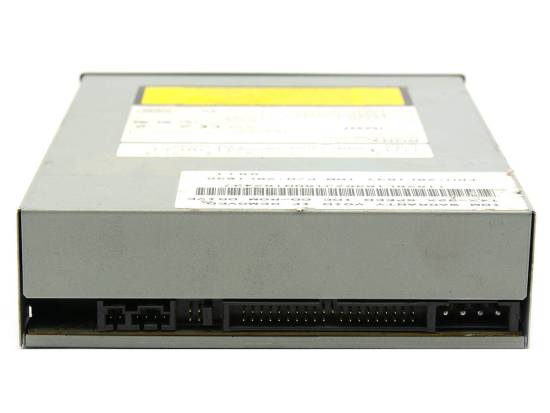 IBM Netfinity 28L1636 32X CD-Rom Drive w/o Rails IBM Netfinity 28L1636 32X CD-Rom Drive w/o Rails