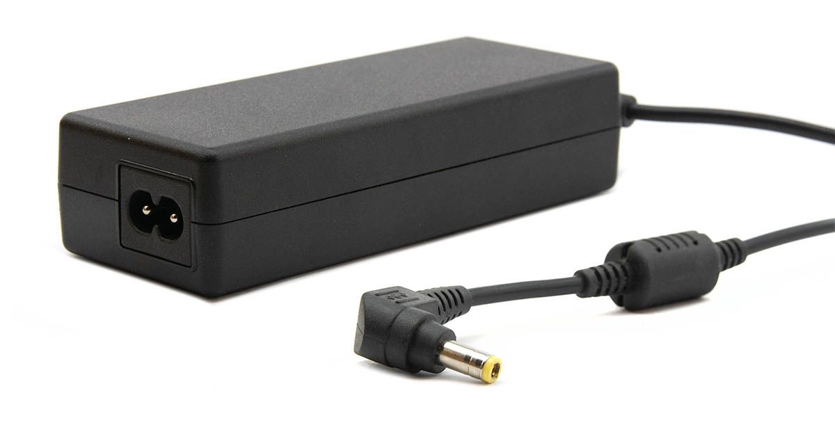 Fujitsu FMV-AC343A 19V 4.74A Power Adapter - Grade A