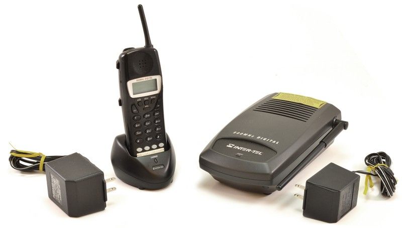 Inter-Tel Axxess 550.4500 Large Display Speaker Phone Charcoal/Refurbished
